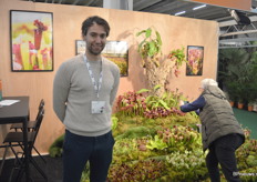 Zoals gebruikelijk veel belangstelling voor de tot de verbeelding sprekende vleesetende planten van Justin van Kessel van Carniflora.